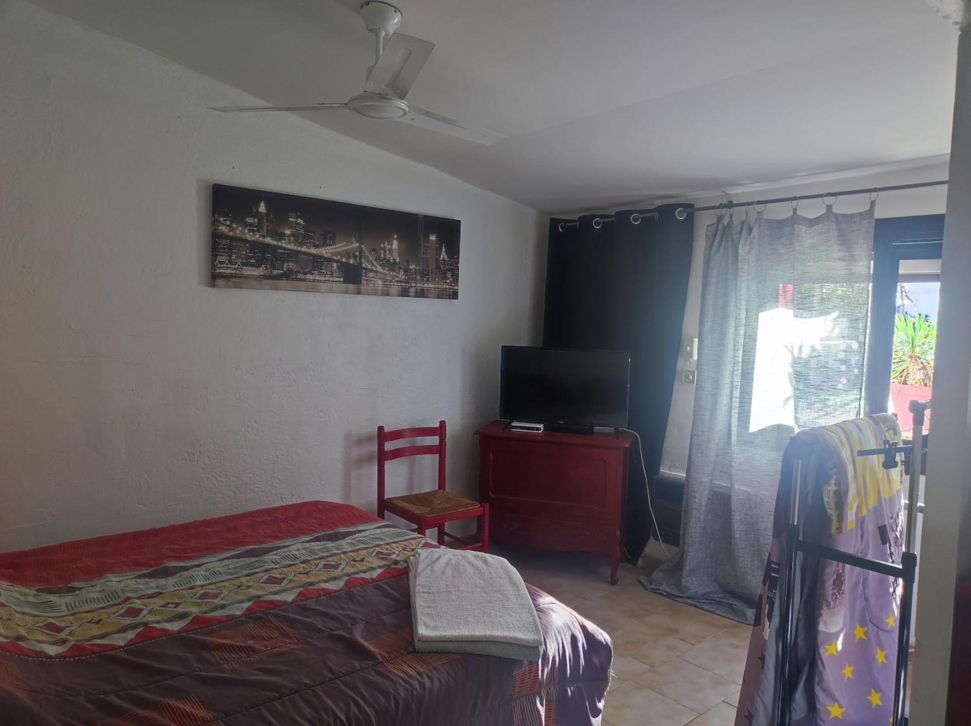 Ingrid Mary Apartment Nîmes Room photo