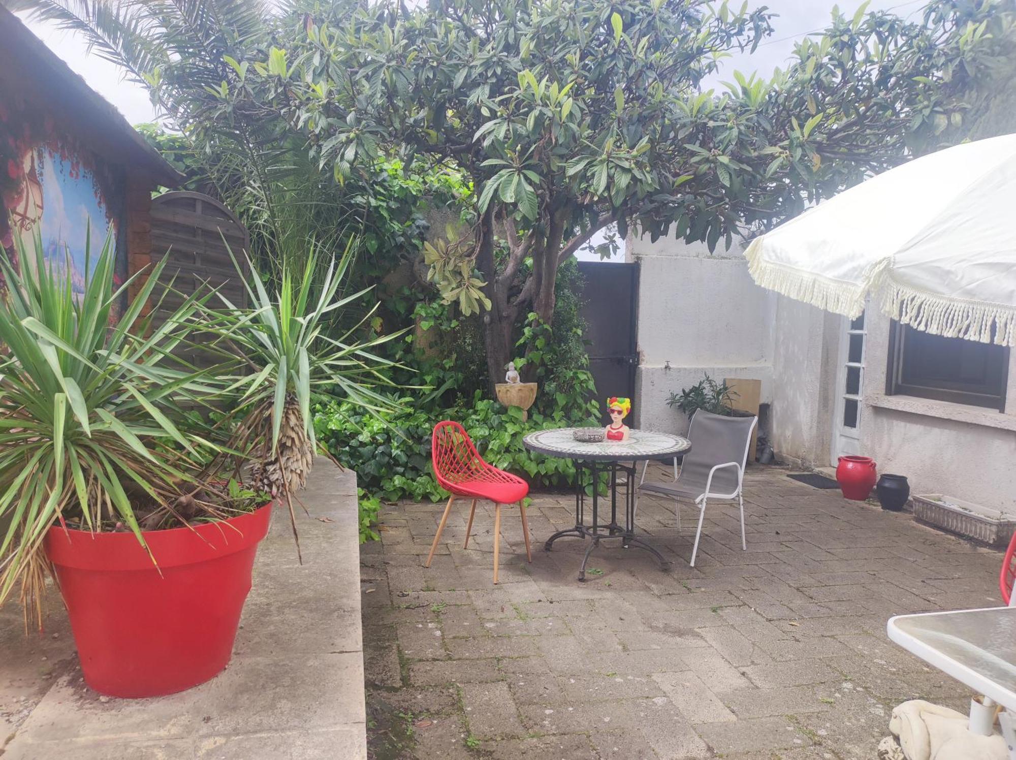 Ingrid Mary Apartment Nîmes Exterior photo